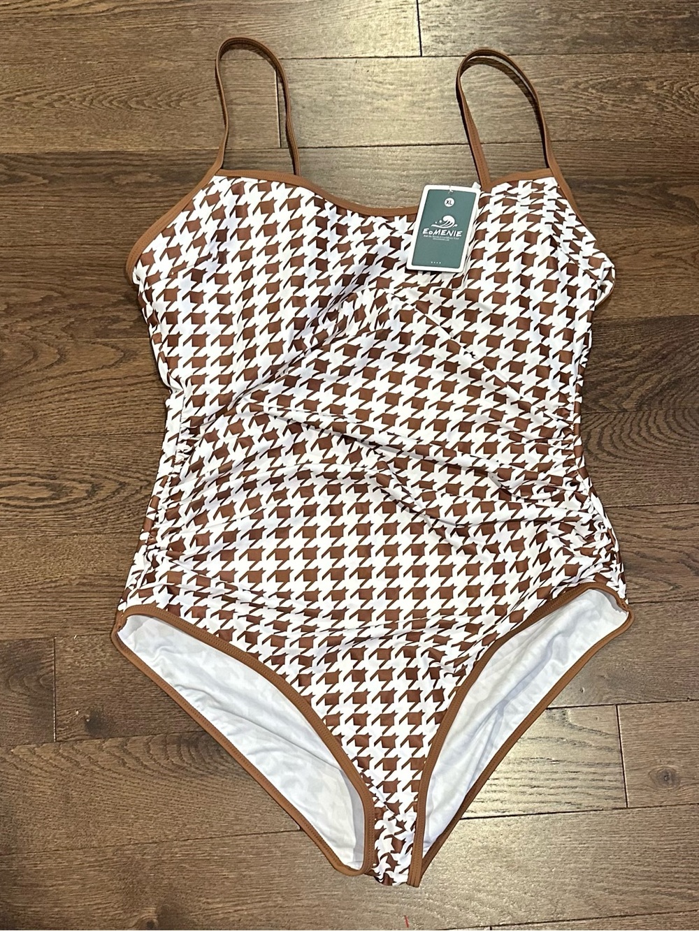 EMENIE Brown &‎ White Houndstooth Swim Top